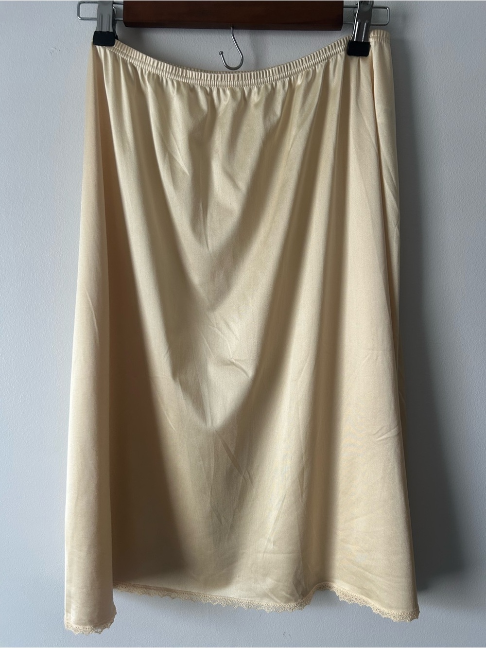 Vintage JC Penney half slip nylon L - Picture 3 of 5